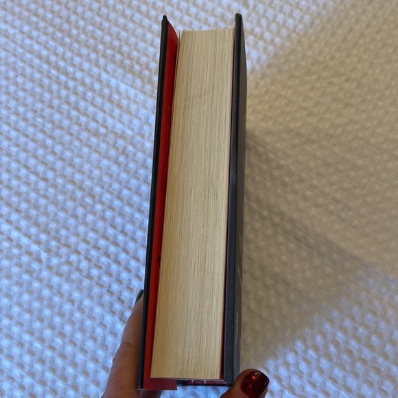 DOROTHY MUST DIE by Danielle Page Hardback Book with Dust Jacket - Picture 6 of 8